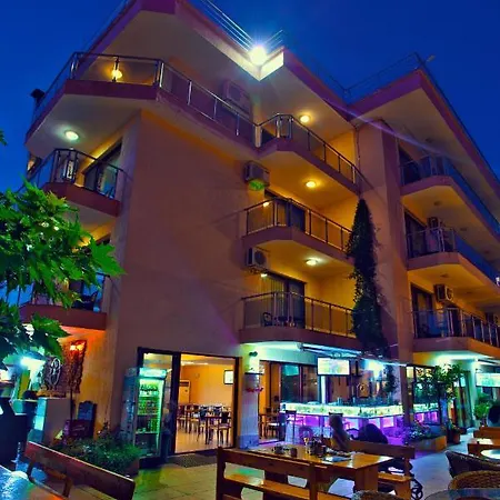 карел Szálloda Neszebar