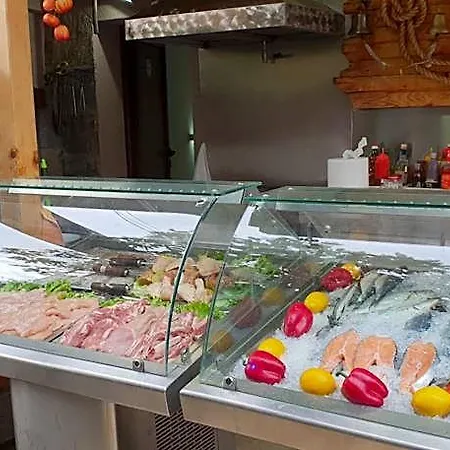 карел * Neszebar