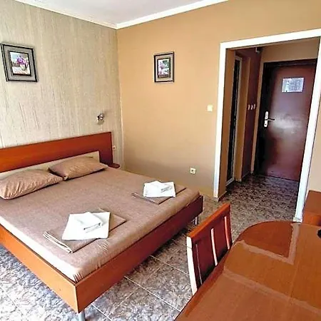 карел Szálloda Neszebar