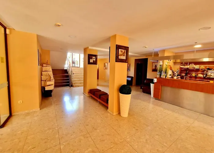 Otel карел Misivri